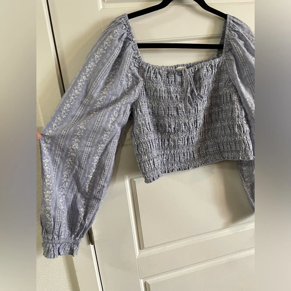 NWT American Eagle Square WomenNeck Floral Blue Crop Top Puff LongSleeves Size L